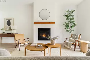 2744 Dahlia Dr, West Linn, OR 97068 - Photo 8