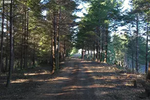 89349 Rustic Ln, Florence, OR 97439 - Photo 16