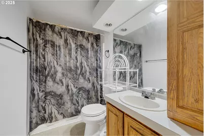 18600 Nestucca Dr, Cloverdale, OR 97112 - Photo 18