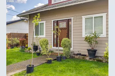 320 Gatch St, Woodburn, OR 97071 - Photo 30