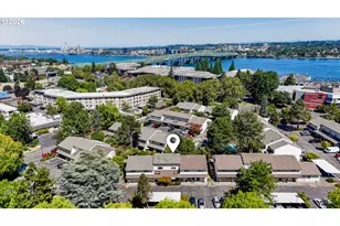 623 N Hayden Bay Dr, Portland, OR 97217 - Photo 36