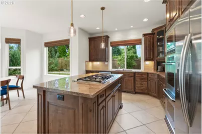 23526 SW McLoughlin Ct, Sherwood, OR 97140 - Photo 10