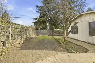 15893 NE Holladay St, Portland, OR 97230 - Photo 32