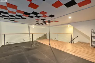 18706 Bryant Rd, Lake Oswego, OR 97034 - Photo 36