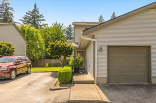12036 SE Bush St, Portland, OR 97266 - Photo 2
