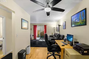 12036 SE Bush St, Portland, OR 97266 - Photo 8