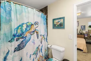 12036 SE Bush St, Portland, OR 97266 - Photo 16