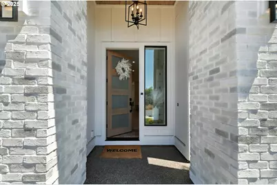 8101 NE 167th Ave, Vancouver, WA 98682 - Photo 2