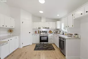 24300 SE Gravel Ln, Eagle Creek, OR 97022 - Photo 14