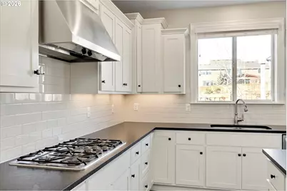 12669 SE Meadehill Ave, Happy Valley, OR 97086 - Photo 12