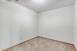 7354 N Wayland Ave, Portland, OR 97203 - Photo 26