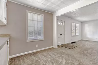 7354 N Wayland Ave, Portland, OR 97203 - Photo 10