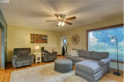 908 SE Byers Ave, Pendleton, OR 97801 - Photo 4
