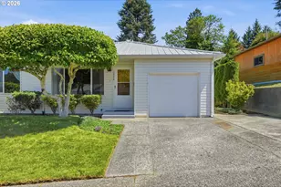 1716 Juniper Ave, Coos Bay, OR 97420 - Photo 34