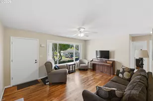 1716 Juniper Ave, Coos Bay, OR 97420 - Photo 16