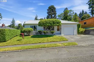 1716 Juniper Ave, Coos Bay, OR 97420 - Photo 1