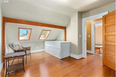 412 10th St, Hood River, OR 97031 - Photo 26