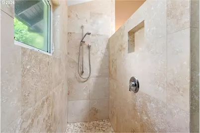412 10th St, Hood River, OR 97031 - Photo 24
