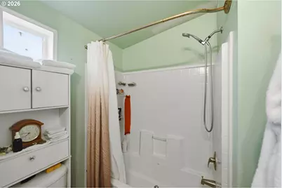 2294 Marion St, North Bend, OR 97459 - Photo 28