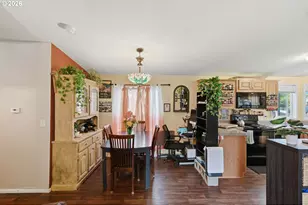 2294 Marion St, North Bend, OR 97459 - Photo 14