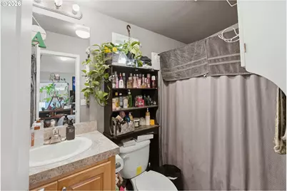 2294 Marion St, North Bend, OR 97459 - Photo 32