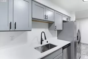 1114 N 1st Ave, Kelso, WA 98626 - Photo 14