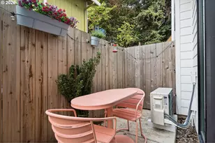 1211 N Winchell St, Portland, OR 97217 - Photo 32