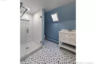 4040 SW 53rd Pl, Portland, OR 97221 - Photo 36