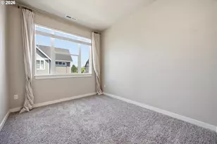494 NE Cleveland Ave, Gresham, OR 97030 - Photo 14