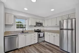 8550 SW Curry Dr, Wilsonville, OR 97070 - Photo 6
