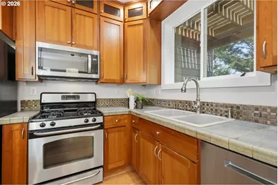 9490 SW 153rd Ave, Beaverton, OR 97007 - Photo 16
