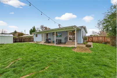 1456 NW Almira St, Roseburg, OR 97471 - Photo 28