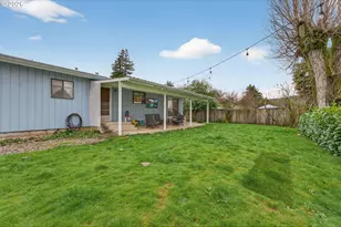 1456 NW Almira St, Roseburg, OR 97471 - Photo 30