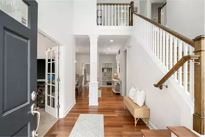 6437 SW Raleighwood Ct, Portland, OR 97221 - Photo 2