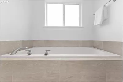 11595 SW Butte Ln, Beaverton, OR 97008 - Photo 34