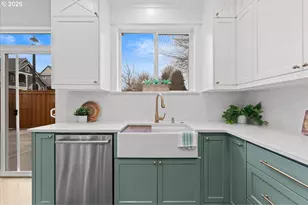 11595 SW Butte Ln, Beaverton, OR 97008 - Photo 14