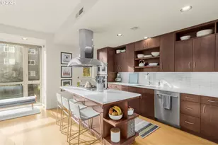 4280 S Corbett Ave, Portland, OR 97239 - Photo 12