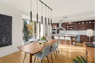 4280 S Corbett Ave #102, Portland, OR 97239 - Photo 8