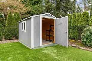 19055 Walling Cir, West Linn, OR 97068 - Photo 32