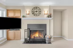 5050 S Landing Dr, Portland, OR 97239 - Photo 6