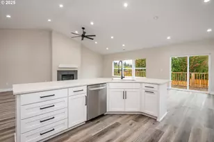 160 Wil Way, Winston, OR 97496 - Photo 14