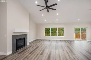 160 Wil Way, Winston, OR 97496 - Photo 6