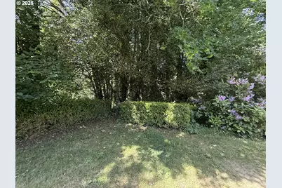 880 E 2nd St, Coquille, OR 97423 - Photo 36