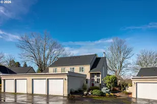 445 NE Village Squire Ave, Gresham, OR 97030 - Photo 1