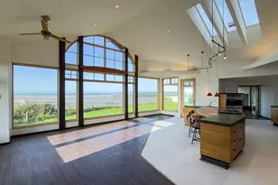 880 Ocean Dr SW, Bandon, OR 97411 - Photo 10