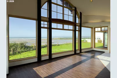 880 Ocean Dr SW, Bandon, OR 97411 - Photo 12