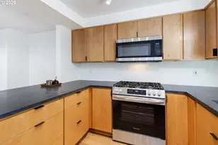 11990 SW Corby Dr, Portland, OR 97225 - Photo 8