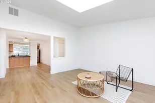 11990 SW Corby Dr, Portland, OR 97225 - Photo 10