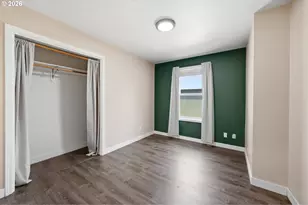 732 N College St, Newberg, OR 97132 - Photo 16