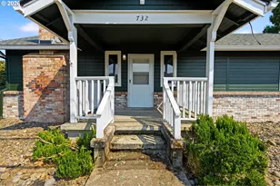 732 N College St, Newberg, OR 97132 - Photo 4